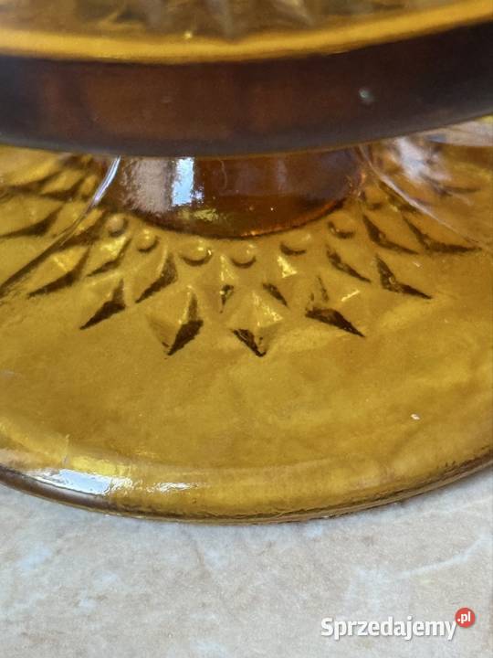 Pucharek stokrotki z Ząbkowic Mielec