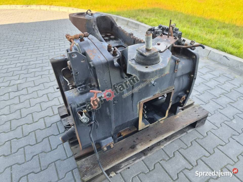 Skrzynia biegów Case Magnum MX 240 255 270 275 Byków