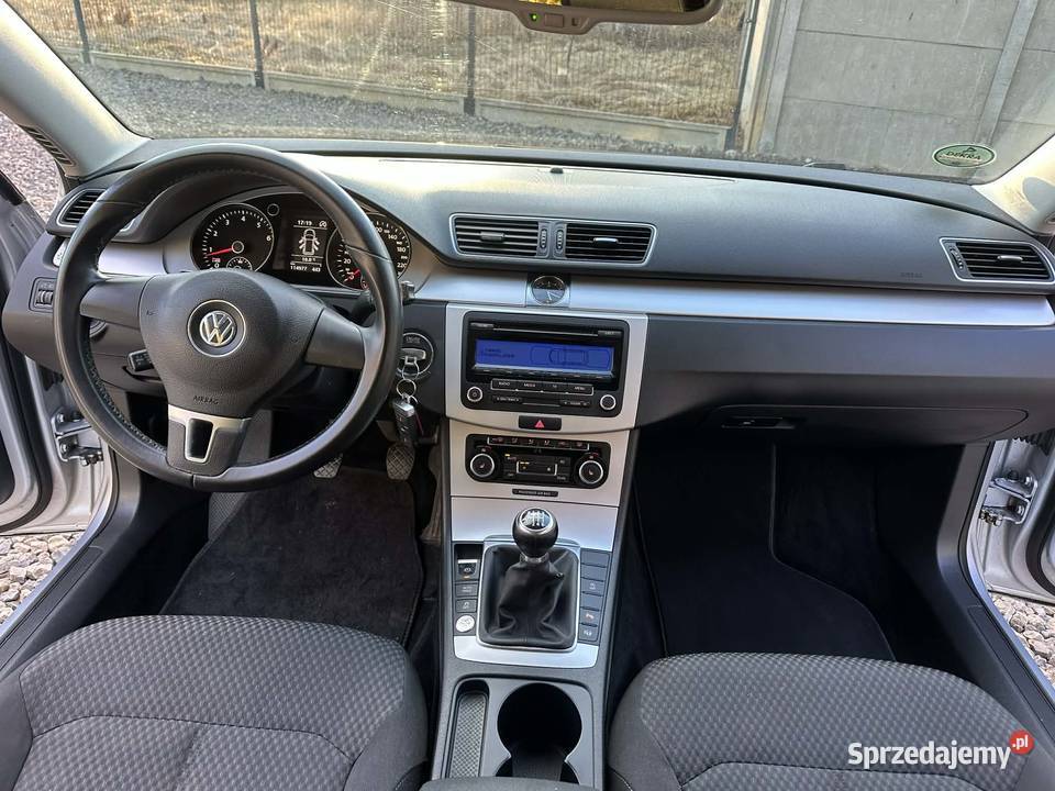 Volkswagen Passat B7 14 benzyna bezwypadkowy 1390cm3