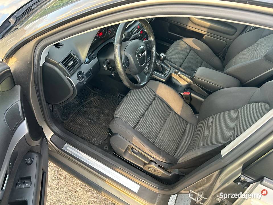 Audi A4 b7 20i 131 z Niemiec Rok produkcji 2006 Brudzeń Duży