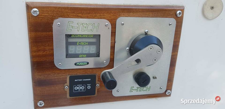 Sprzedam łódz z napędem elektrycznym Viva mazowieckie Lipków