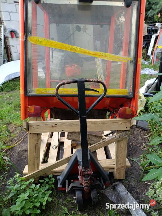 Kabina traktorek kubota seria b b2150 yanmar sprzedam