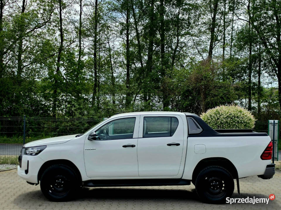 Toyota Hilux 24 D4D Doble Cab 150 4x4 Salon Skępe