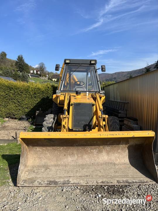 Koparkoładowarka JCB 3d Brenna sprzedam