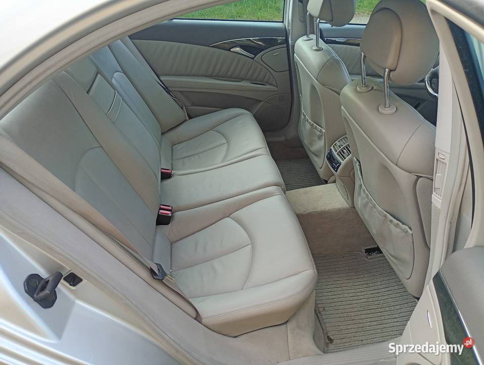 Mercedes w211 E320 4matic Airmatic benzyna kupiony w Polsce Kostrza
