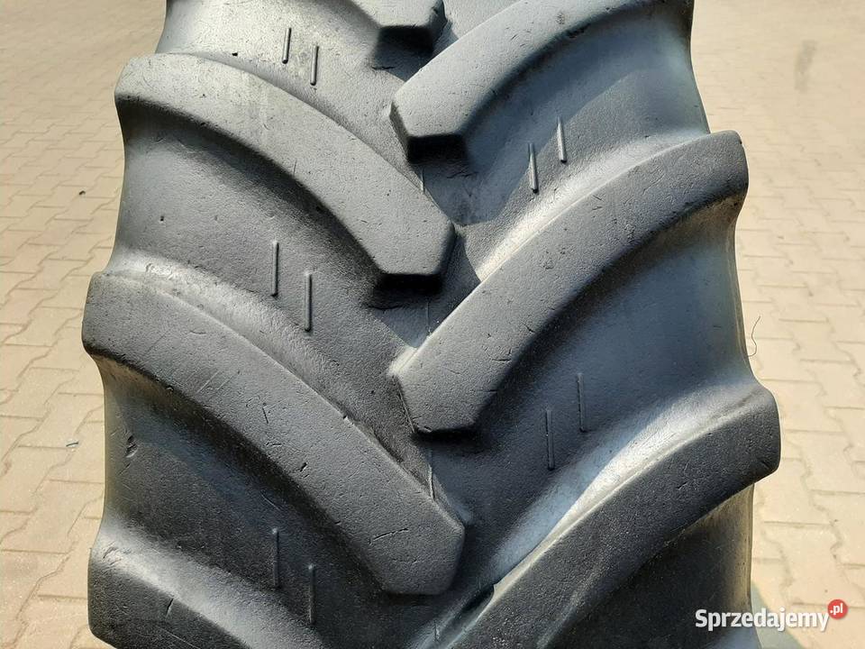 Opona używana rolnicza 44065R28 CULTOR RD03 700 Pozostałe Zaścianki