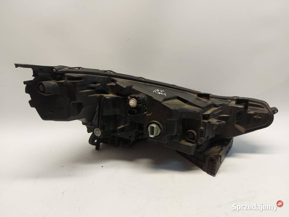 Honda HRV III eHEV 2022r LAMPA LEWY PRZÓD RHD