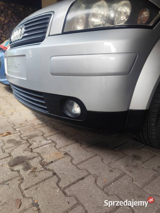 Audi A2 zderzak przedni 2004 lift Rok produkcji 2004 Namysłów