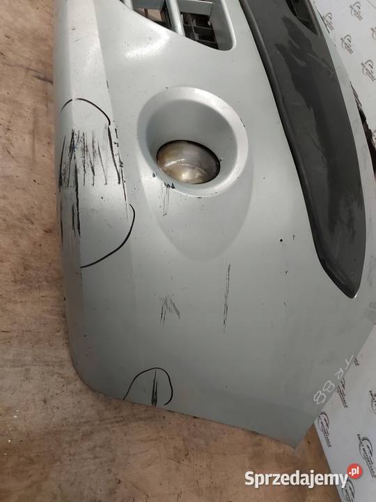 RENAULT KANGOO II 10r Zderzak przód przedni Kielce sprzedam