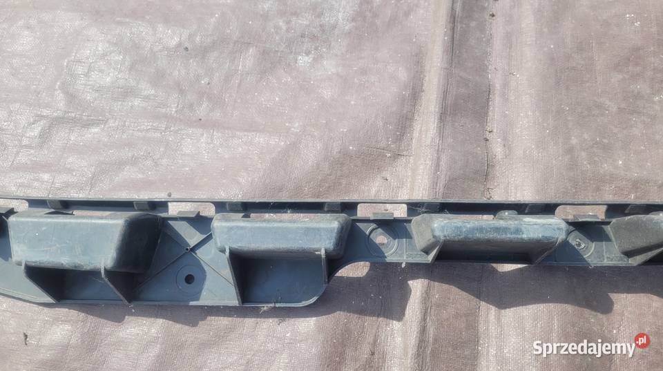 FIAT TIPO II HB ŚLIZG ŚRODKOWY ZDERZAKA TYŁ Ruda Śląska sprzedam
