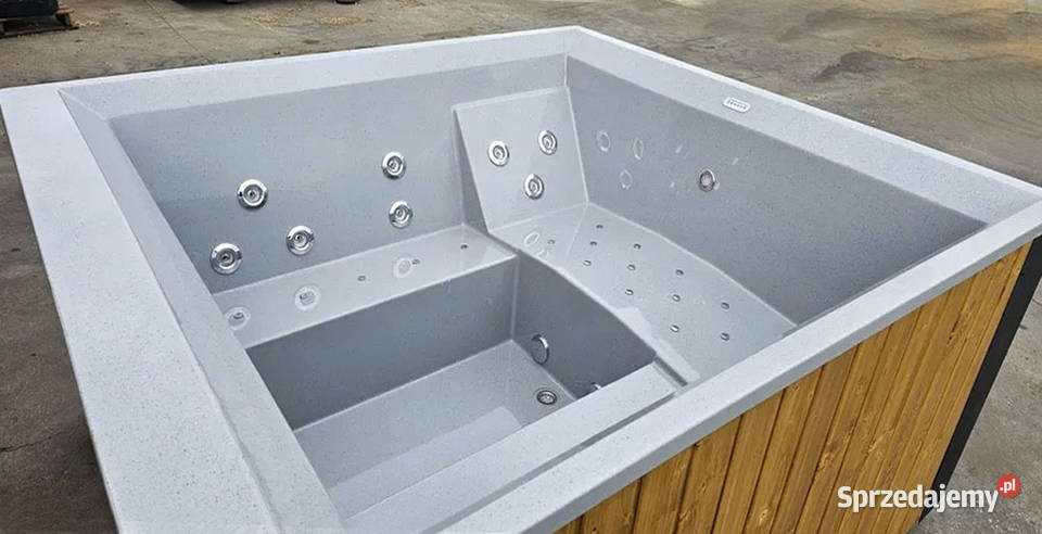 JACUZZI OGRODOWE MODERN 5 W ZABUDOWIE Z DREWNA Z Wrocław