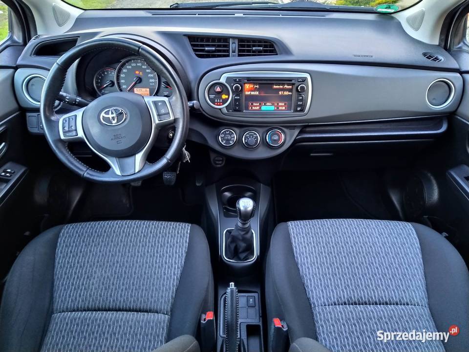Toyota Yaris III 2014r 133 Benzyna 125 Pełen Krosno