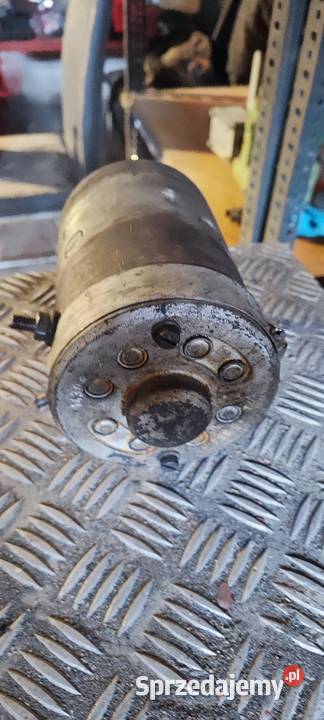 Silnik wstępnego smarowania do lokomotywy 409Da wielkopolskie Koło