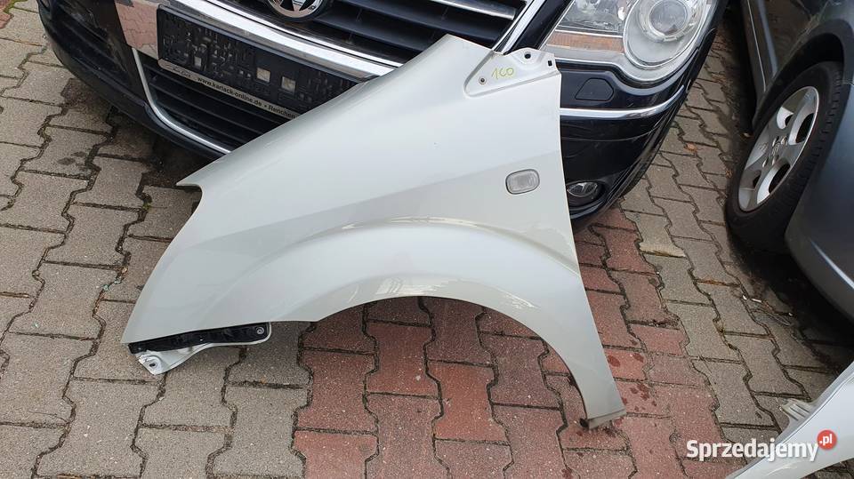 MASKA PRZÓD POKRYWA 1C0 SREBRNA COROLLA VERSO sprzedam