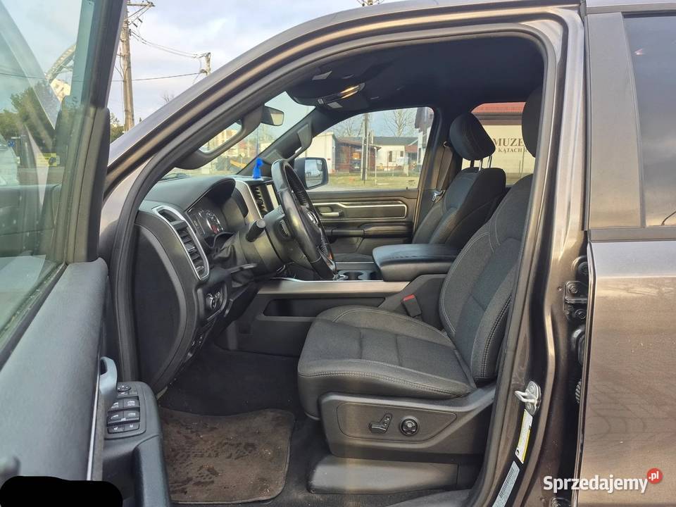 DODGE RAM V 1500 SPORT 2019 57 HEMI PEŁNA RAM Sztutowo sprzedam