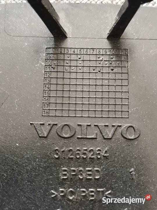 VOLVO V60 LIFT ZAŚLEPKA HAKA TYŁ 31265264 osobowe Międzychód