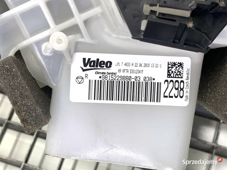 NAGRZEWNICA KOMBAJN PEUGEOT 2008 I 9815229880