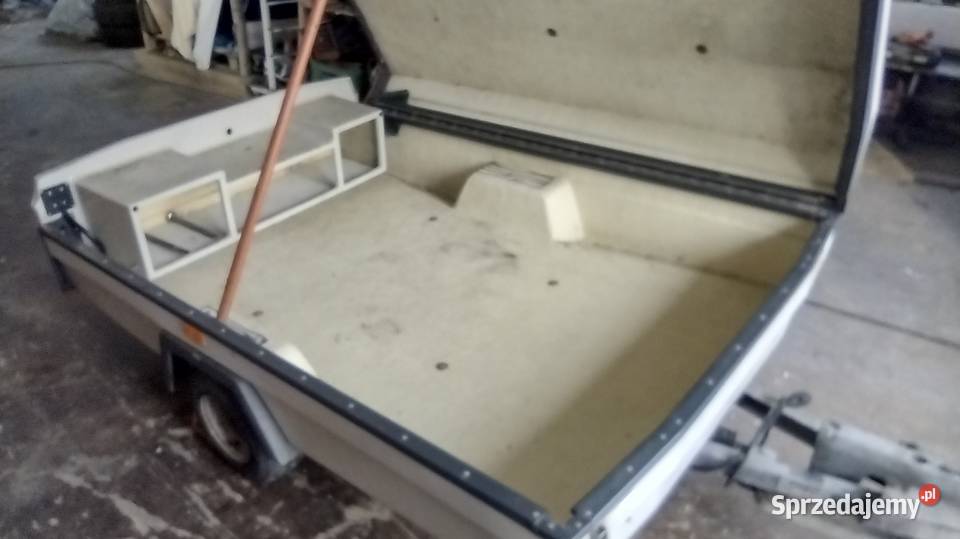 Przyczepka towarowa 400 1