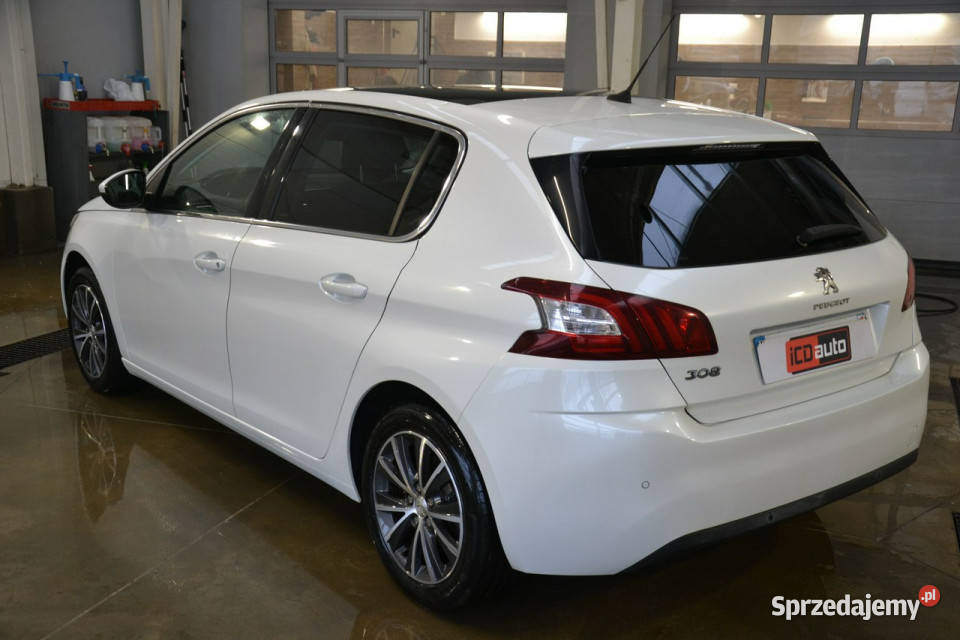 Peugeot 308 12 benzyna 130 tablet full led małopolskie Kęty