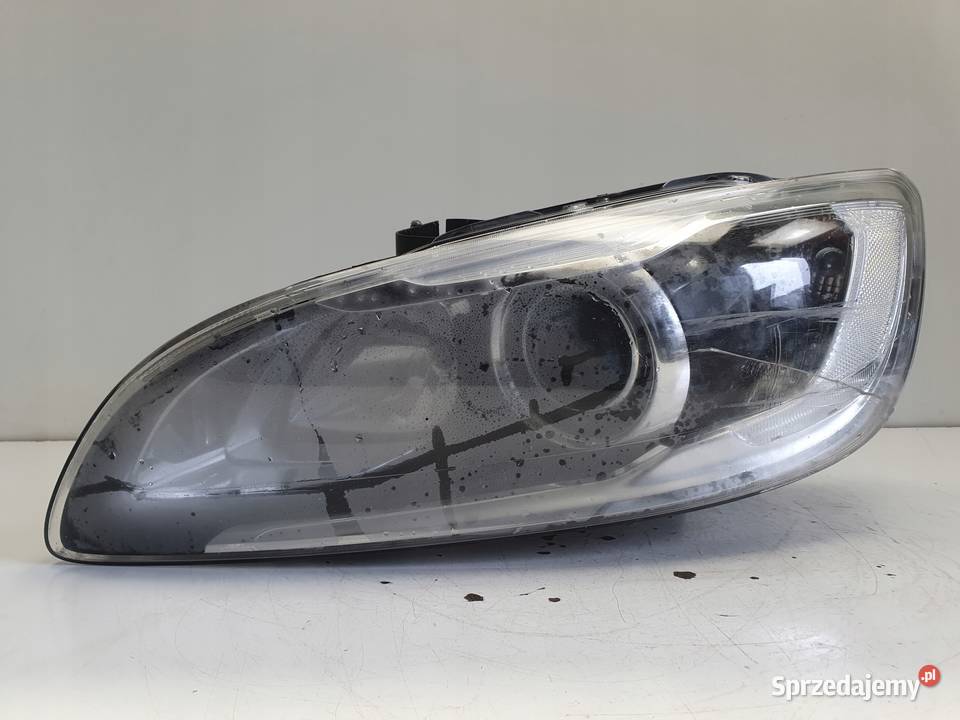 Volvo V60 S60 II LIFT PRZEDNIA lewy przód XENON osobowe Chełm