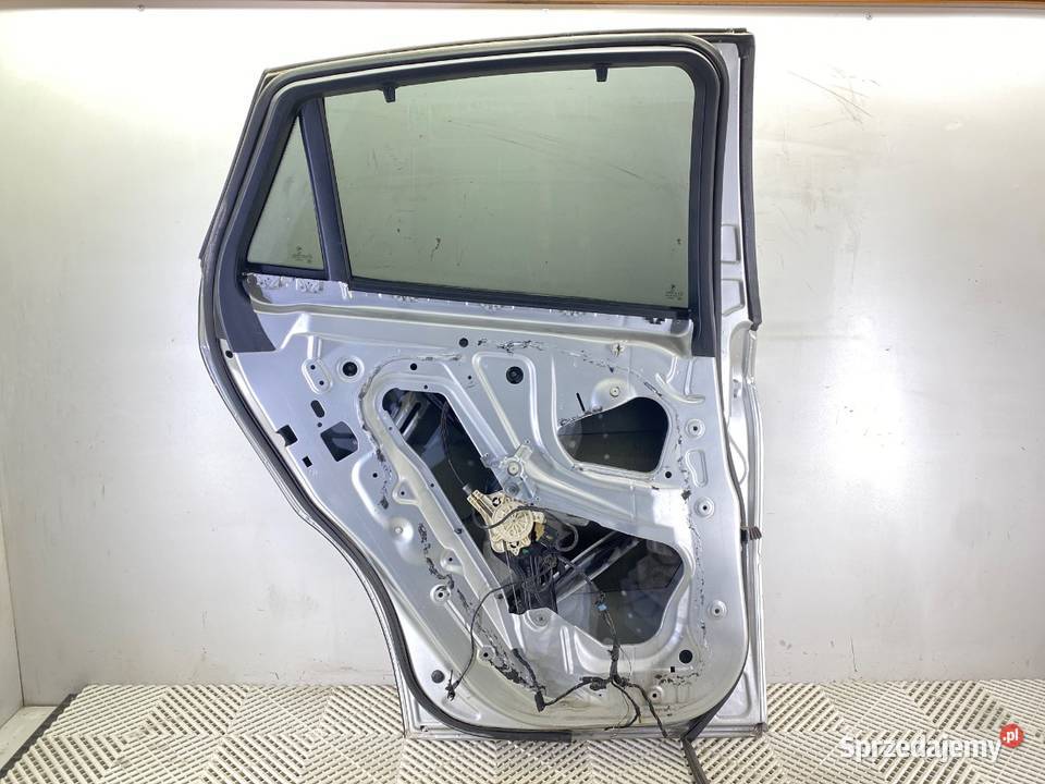 DRZWI LEWY TYŁ BMW E71 SUV 0714 osobowe