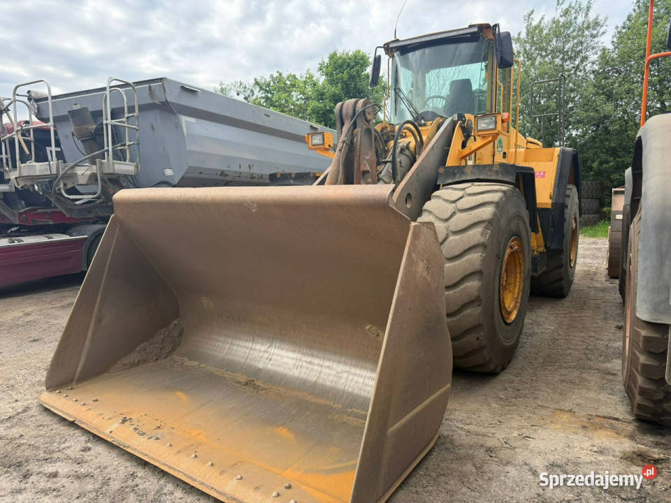 duża kołowa Volvo L150E Waga Niski Przebieg Daleszyce sprzedam