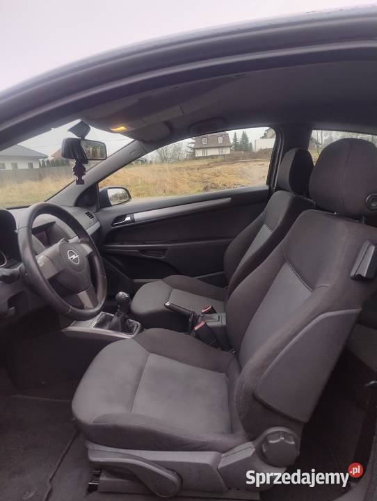 Opel Astra H GTC 16 16V 105 2006r lakier metallic Pyrzyce