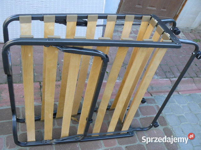 Lozko polowe skladaneze stelazemkolkami Rzeszów sprzedam