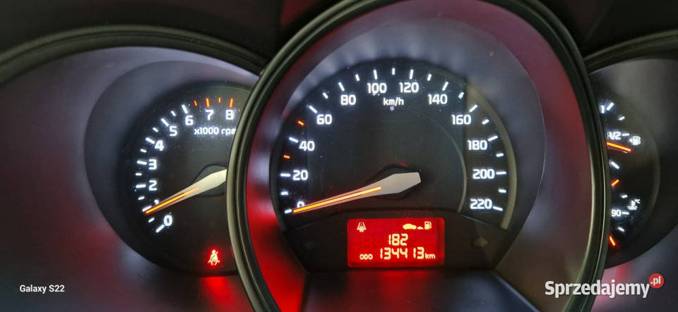 Kia Rio 20162017R opis W podanej ROCZNA komputer pokładowy