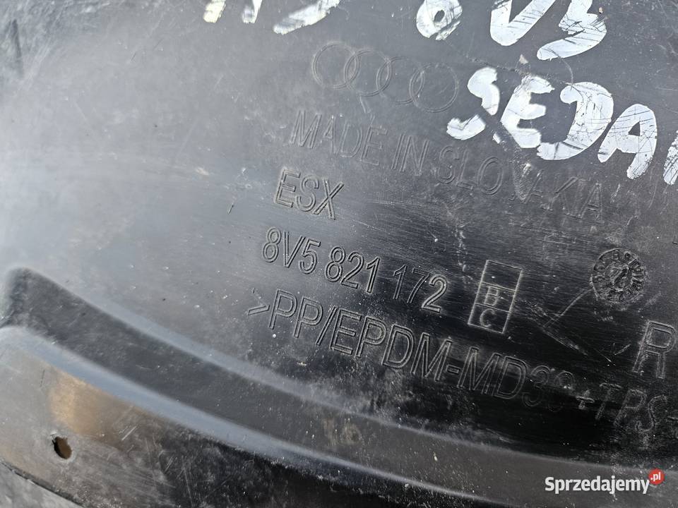 AUDI A3 8V5 SEDAN NADKOLE PRAWY PRZÓD PRAWE osobowe Nadkola Międzychód