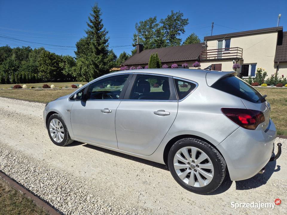Opel Astra J cosmo 2011r 14T Zelów