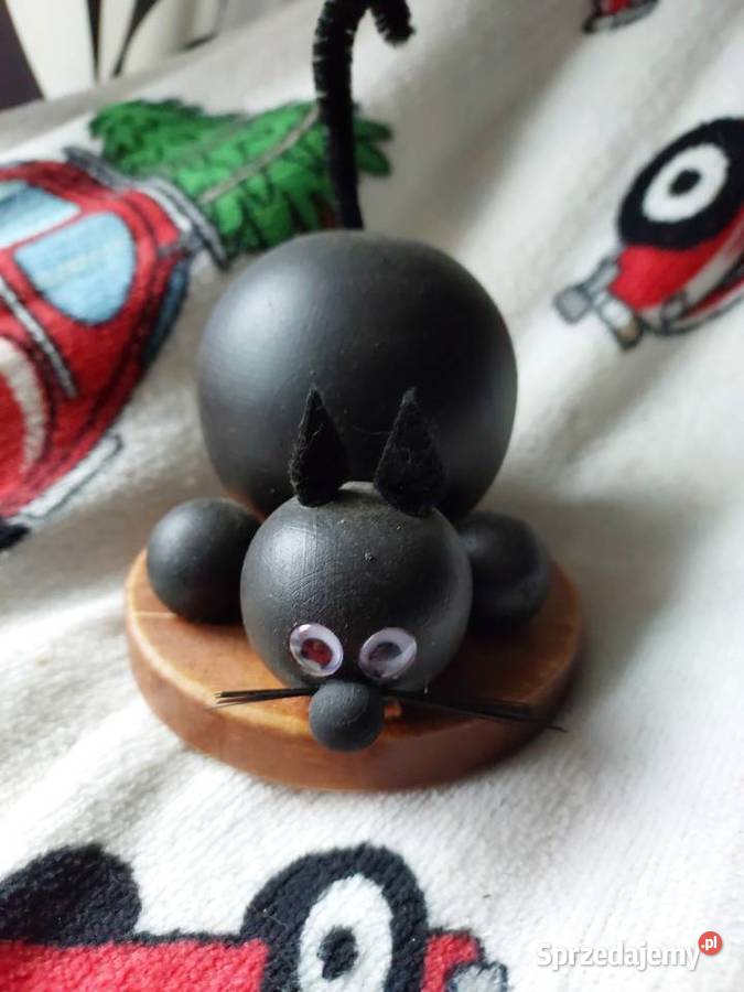 Rzeźba drewno mały kot Wrocław