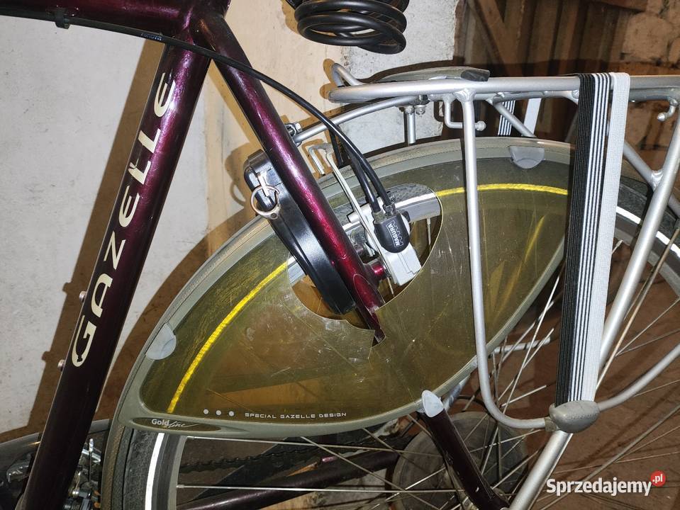 Gazelle Geneve Gold Line i Btwin Rockrider 340 Nysa