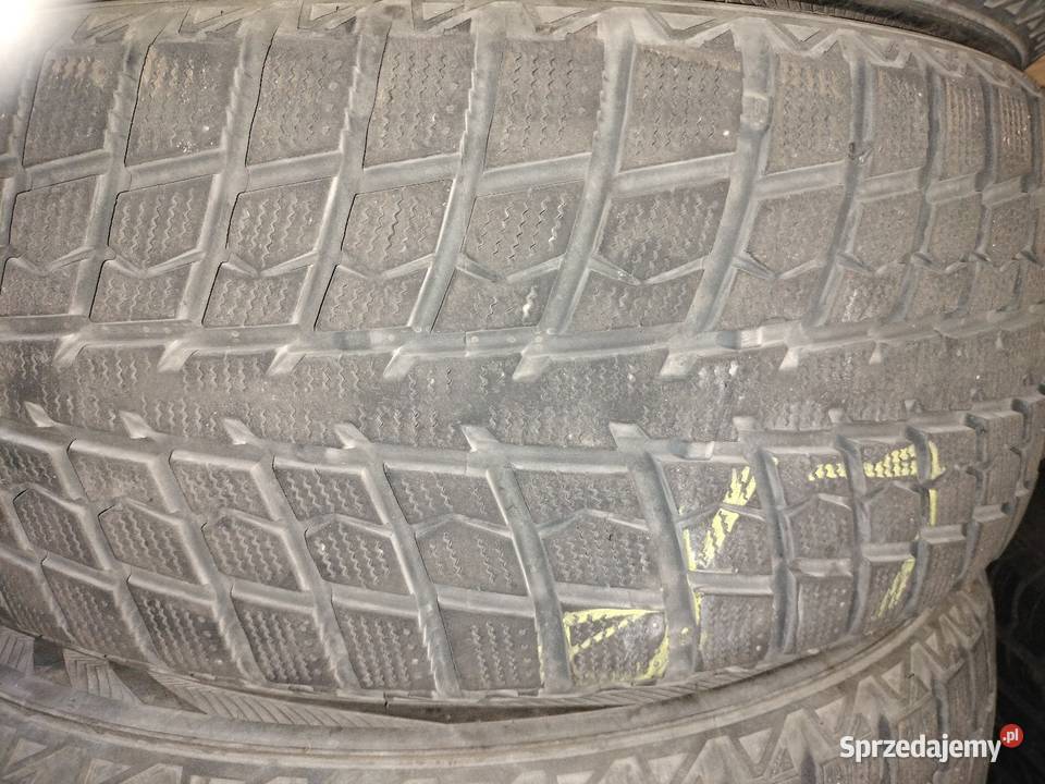 Opony 22550r18 4sztuki w stanie idealnym