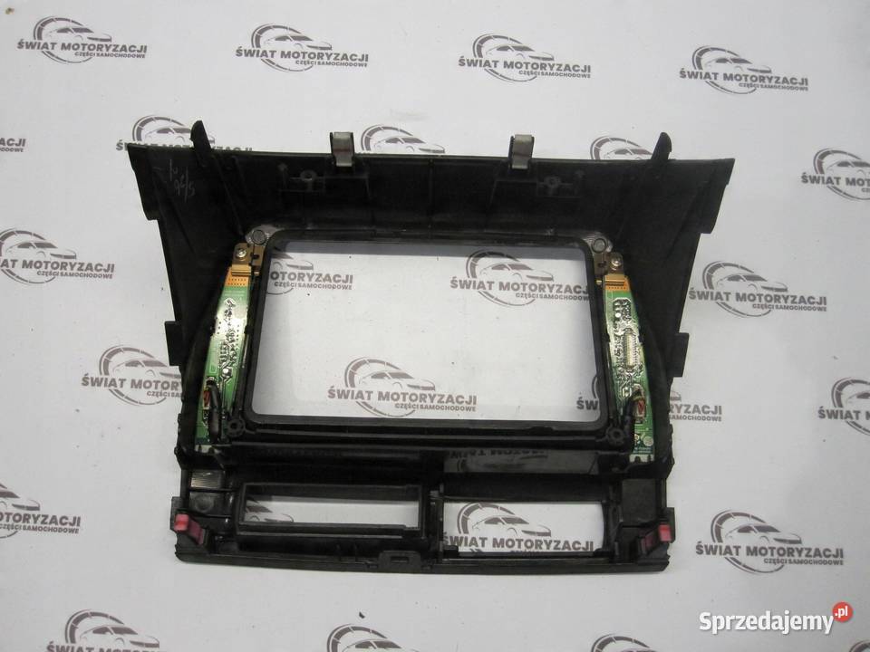 TOYOTA PRIUS II XW20 08r ramka przełącznik radia sprzedam