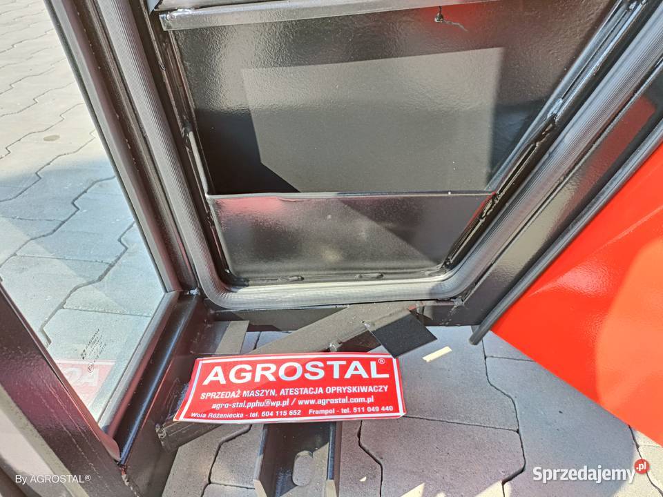 KABINA URSUS C330 SZYSZKA z błotnikami