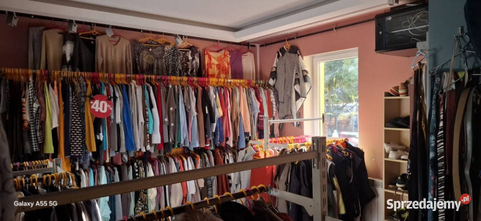 Usługowohandlowy lokal 107m2 parking ścisłe Łańcut