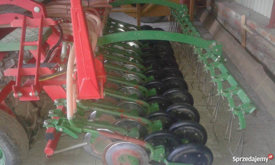 Zestaw uprawowosiewny Focus T DRIVE 7003 Grabowiec