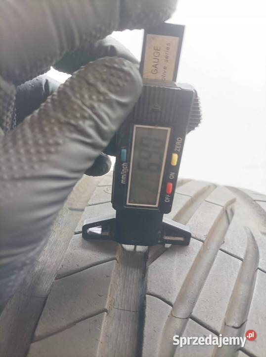 2x OPONA LETNIA UNIROYAL RAINSPORT 5 22535R20