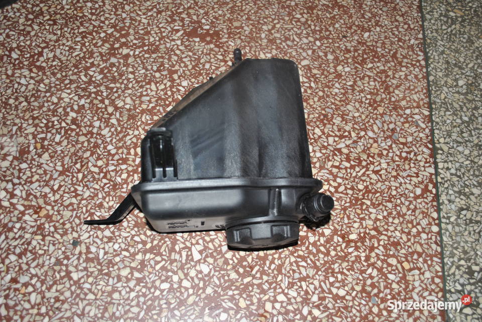 Zbiornik wyrównawczy wody BMW E60 E61 523I 525I Poręba