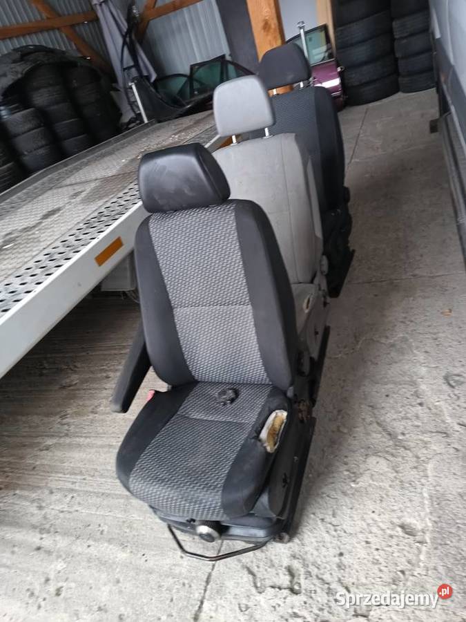 Fotel kierowcy pompowany zwykly sprinter 906 Rok produkcji 2008 lubelskie Wołoskowola