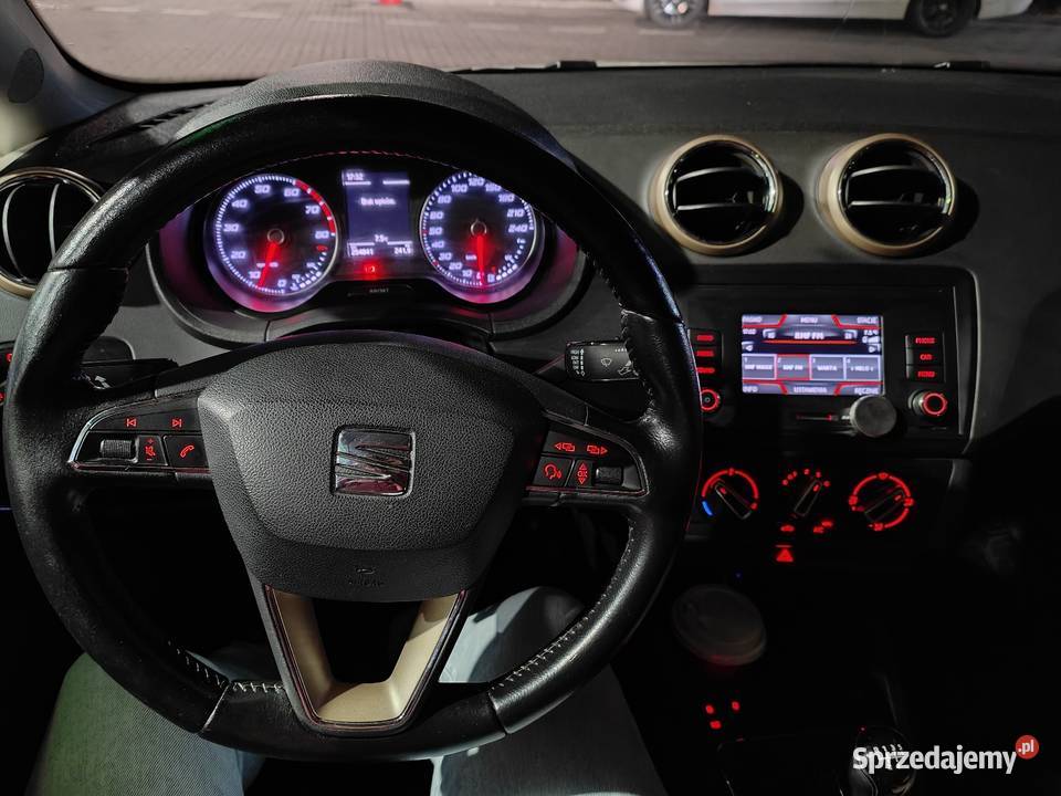 Seat Ibiza ST 12 LPG 90 2015 LED Salon LIFT Wałbrzych