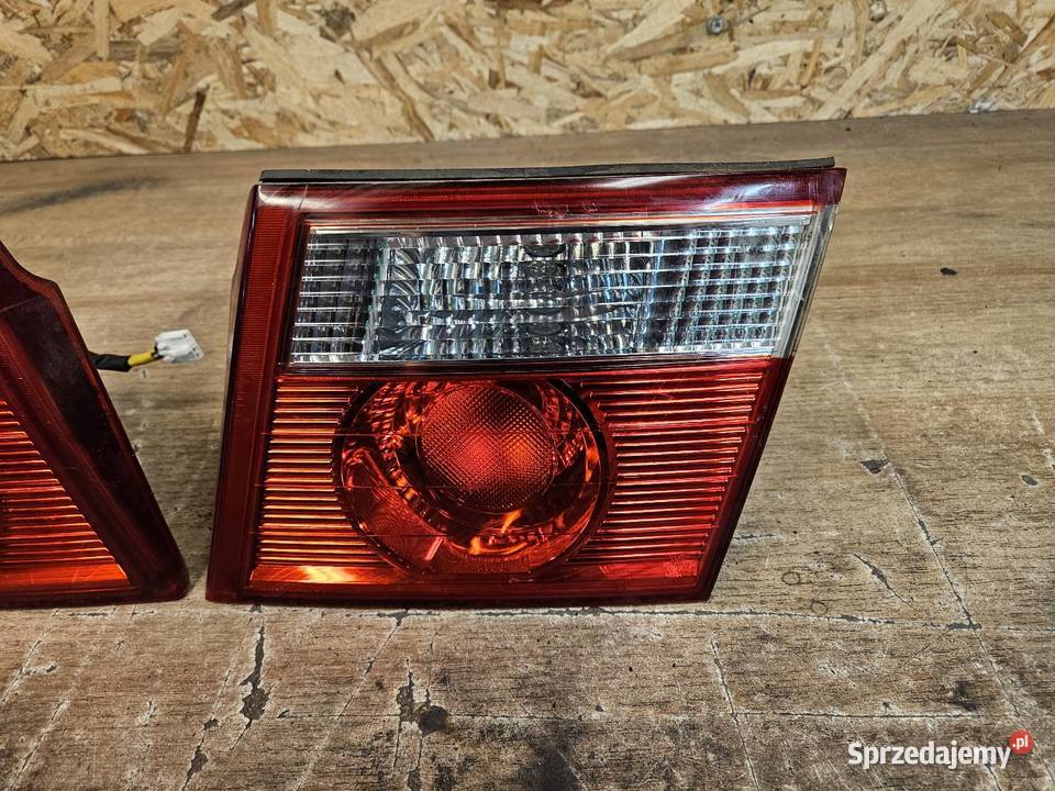 KIA CARENS II 0206 LAMPA LEWA PRAWA TYŁ TYLNA W wielkopolskie Międzychód