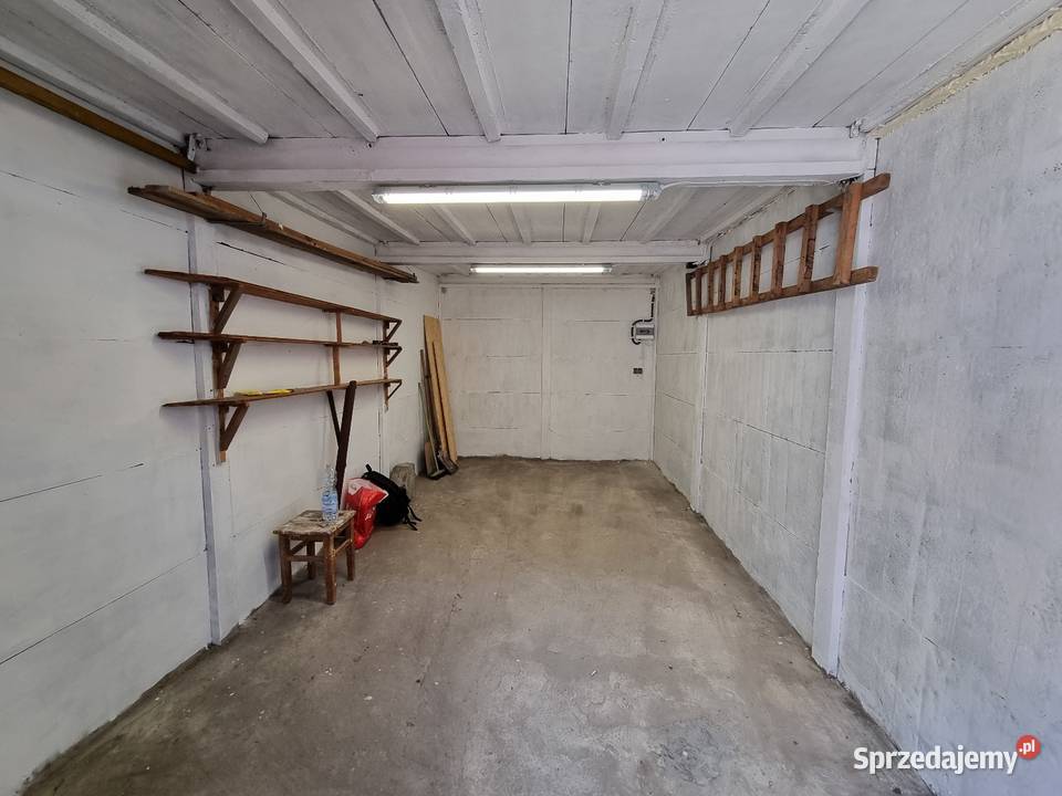 Garaż Targówek Łojewska prąd Warszawa sprzedam