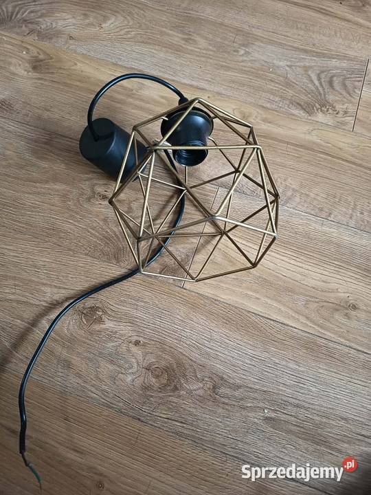 Sprzedam żyrandol prostowniki i gry do xboxa360 Gliwice sprzedam