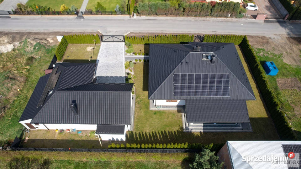 Sprzedaż domu wolnostojącego Korczów 156m2 utwardzona