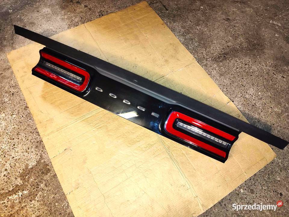 Dodge Challenger 2015 blenda klapa lampa tylna Głogów Małopolski