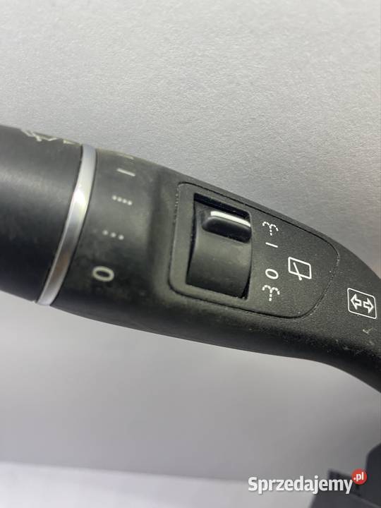 Przełącznik zespolony Mercedes BKlasa W246