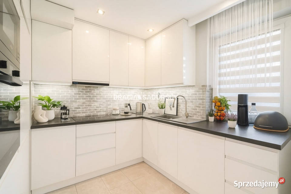 sprzedaży mieszkania 5032m2 3 pokojowe Wieliczka sprzedam