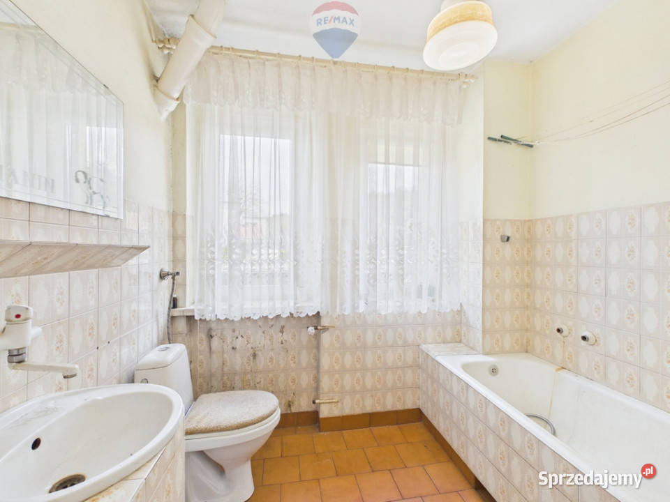 Duży dom z potencjałem działka 931 m 240m2 Rumia sprzedam